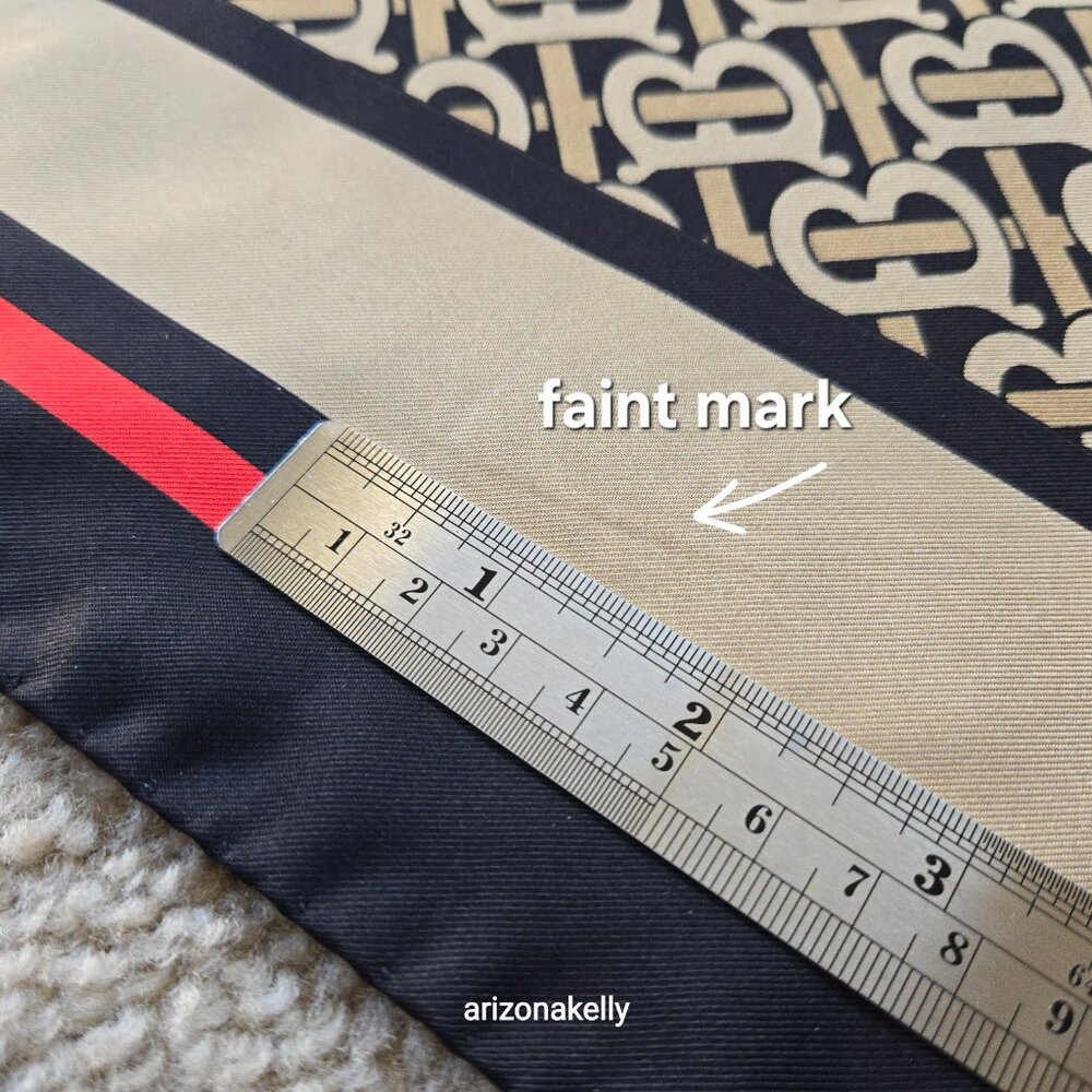 Burberry Montage Print Silk Twill Scarf Archive Beige - Picture 7 of 16